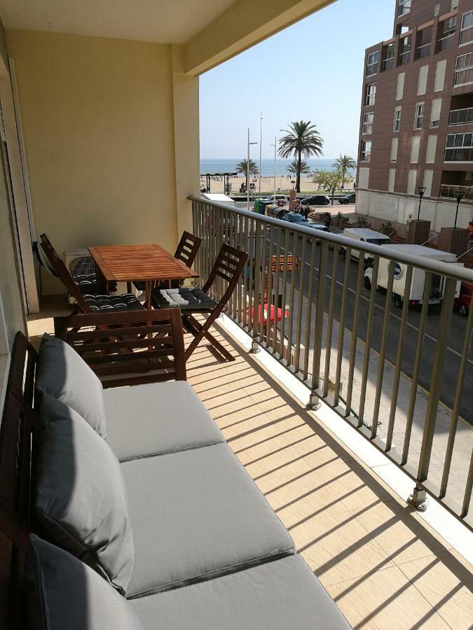 Apartamento Primera Linea De La Playa De Gandia Exterior photo